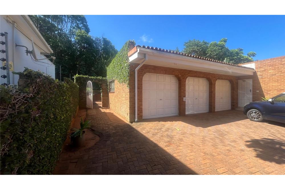 Residential - House - Durban North, KwaZulu Natal - South Africa - 50 - 1031465129-27