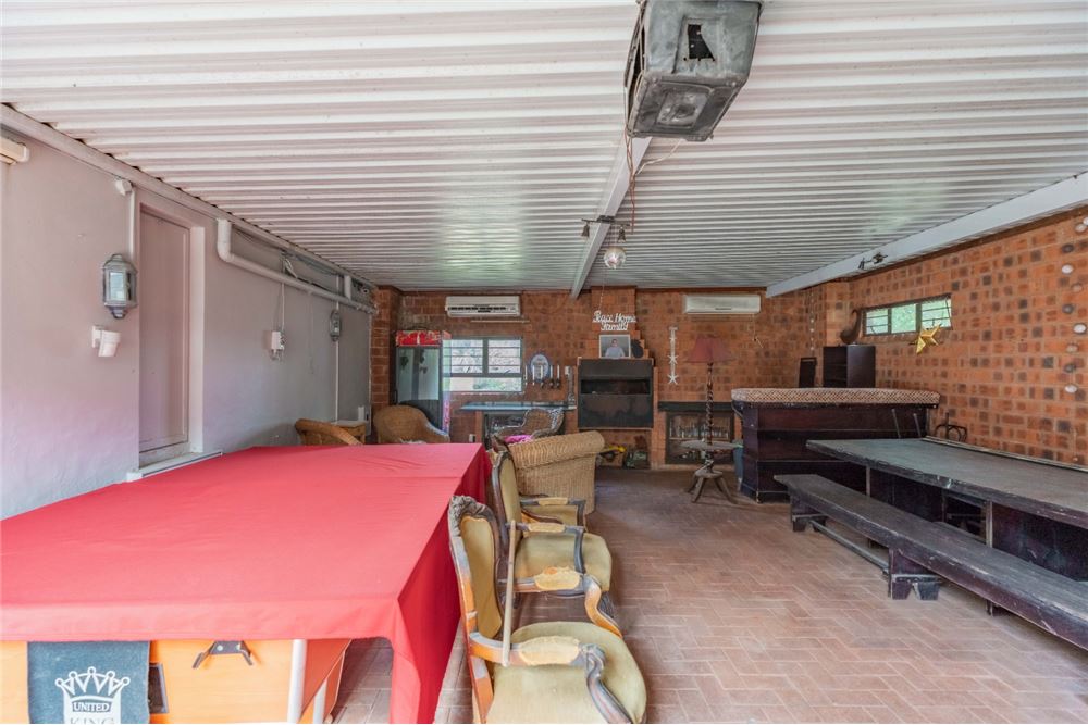 Residential - House - Athlone, KwaZulu Natal - South Africa - 23 - 1031465131-12