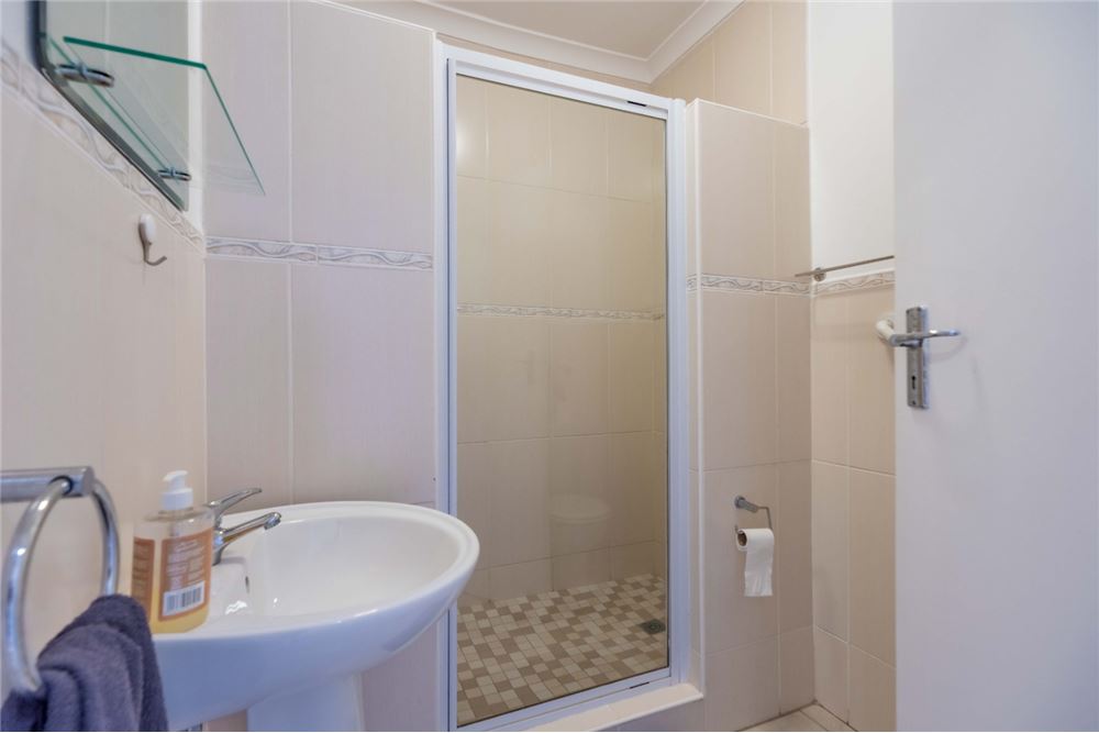 住宅 - 联排别墅 - Durban North, KwaZulu Natal - South Africa - 19 - 1031465024-373