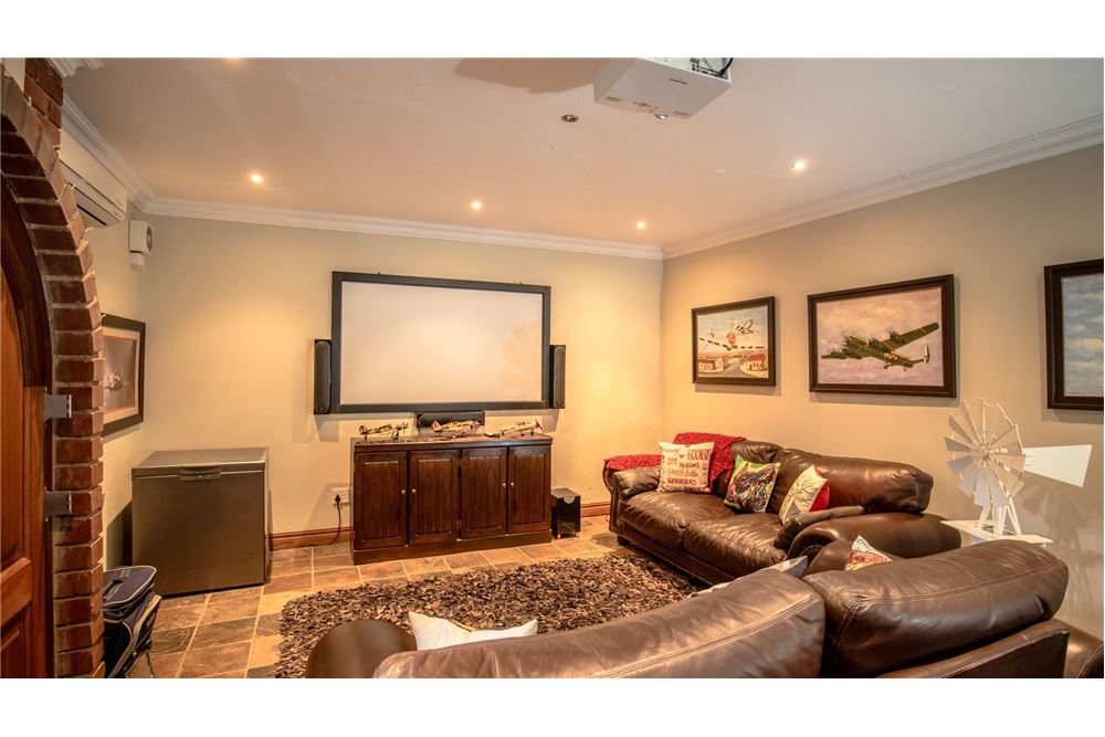 Residenziale - Casa - Magalieskruin, Gauteng - South Africa - 42 - 1031414142-43