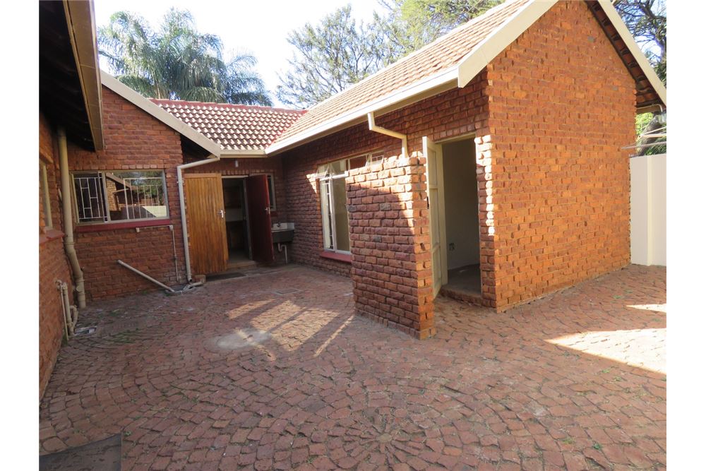 Residencial - Casa - Karenpark, Gauteng - South Africa - 23 - 1031414013-119