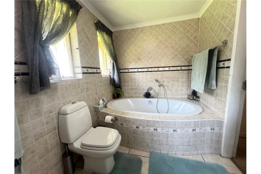 Wohnung - Haus - Alberante, Gauteng - South Africa - 35 - 1031421086-297