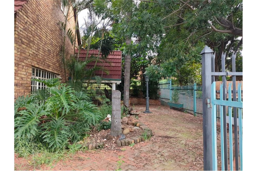 Residenziale - Casa - Magalieskruin, Gauteng - South Africa - 55 - 1031414142-28