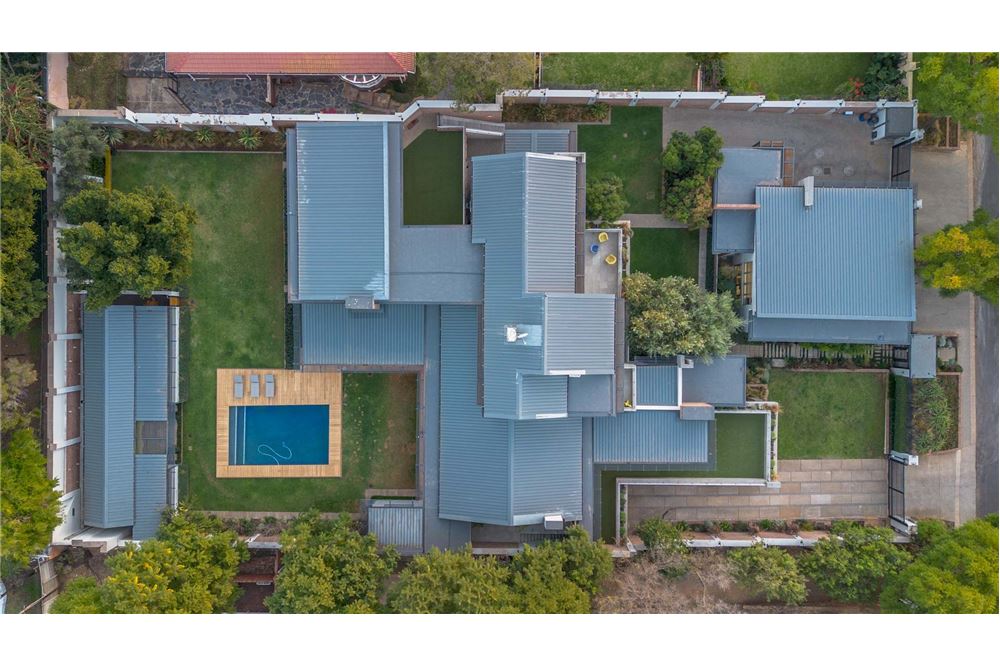 Residential - House - Waterkloof, Gauteng - South Africa - 159 - 1031414150-79