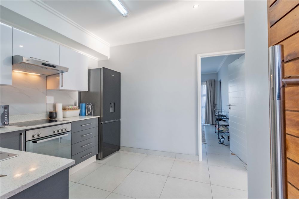 באזור מגורים - דירה - Umhlanga Ridge, KwaZulu Natal - South Africa - 5 - 1031388114-2