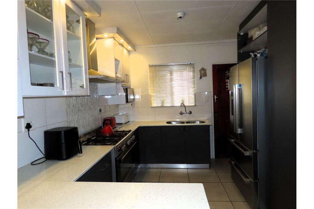 住宅 - 房子 - Eersterust, Gauteng - South Africa - 7 - 1031414016-163