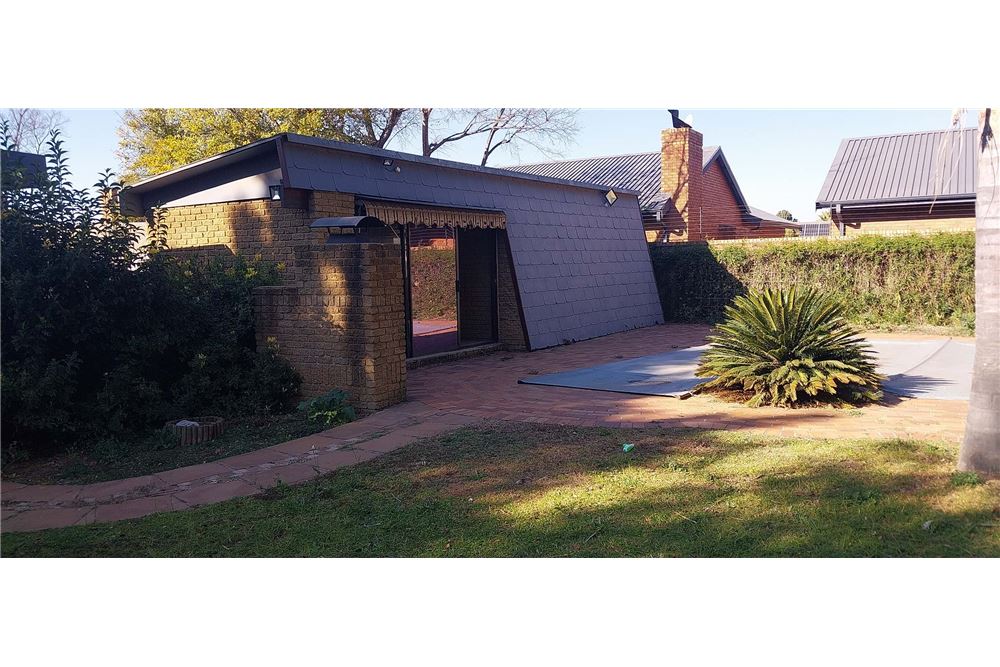 Dzīvojamais - Savrupmāja - Brackenhurst, Gauteng - South Africa - 41 - 1031421052-250