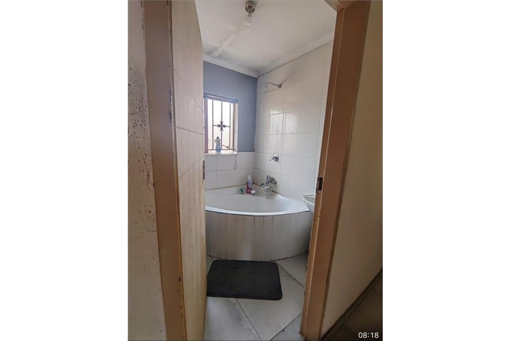 Residenziale - Casa - Rens Town, Gauteng - South Africa - 13 - 1031414015-757