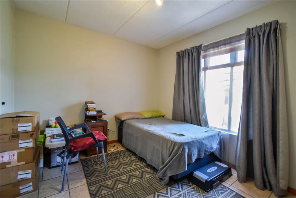 Residential - Condo/Apartment - Montana, Gauteng - South Africa - 10 - 1031414001-148
