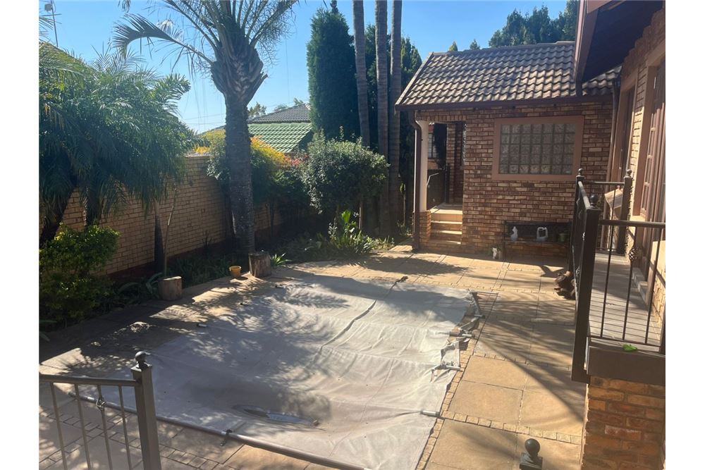 Residencial - Casa - Montana Park, Gauteng - South Africa - 18 - 1031414140-41