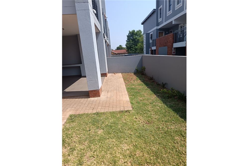 Residenziale - Appartamento - Montana, Gauteng - South Africa - 15 - 1031414142-60