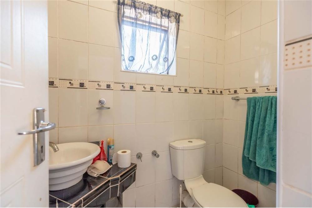 Residential - House - Prestondale, KwaZulu Natal - South Africa - 23 - 1031465113-33