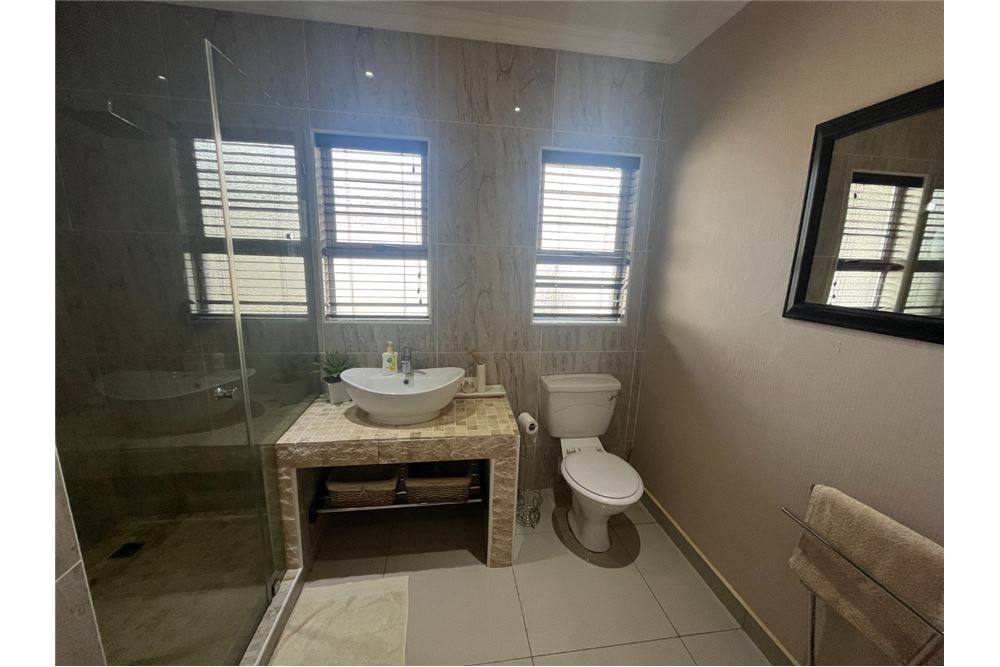 Residential - House - Prestondale, KwaZulu Natal - South Africa - 22 - 1031465047-185