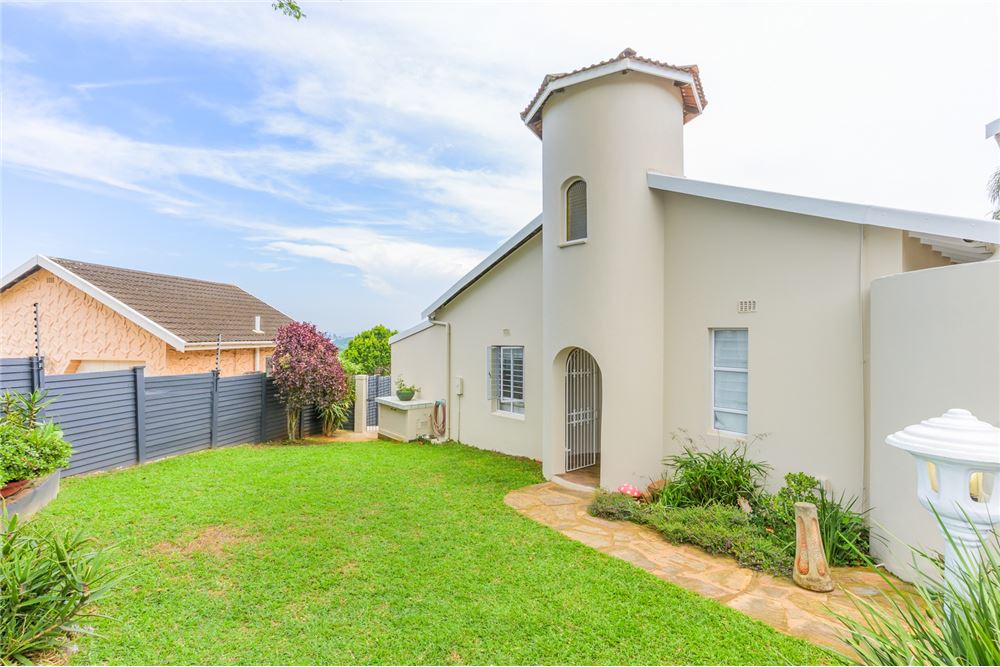 Residential - House - Glen Anil, KwaZulu Natal - South Africa - 4 - 1031465013-90