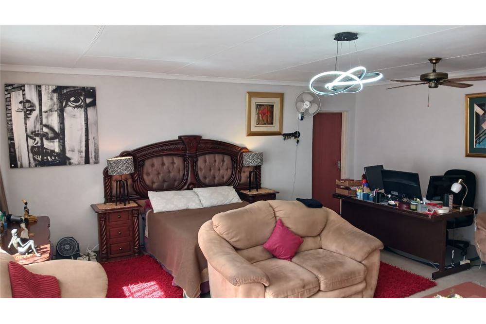 Residencial - Granja - Gerardsville, Gauteng - South Africa - 83 - 1031414116-90