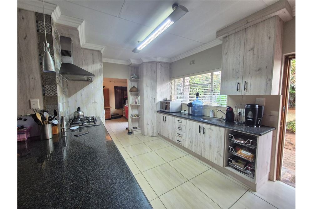 Rezidencijalno - Kuća  - Culemborg Park, Gauteng - South Africa - 5 - 1031444172-30