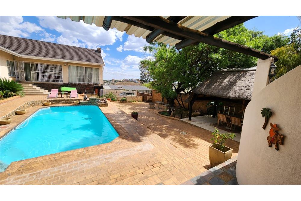 Residential - Omakotitalo - Oakdene, Gauteng - South Africa - 60 - 1031421040-63