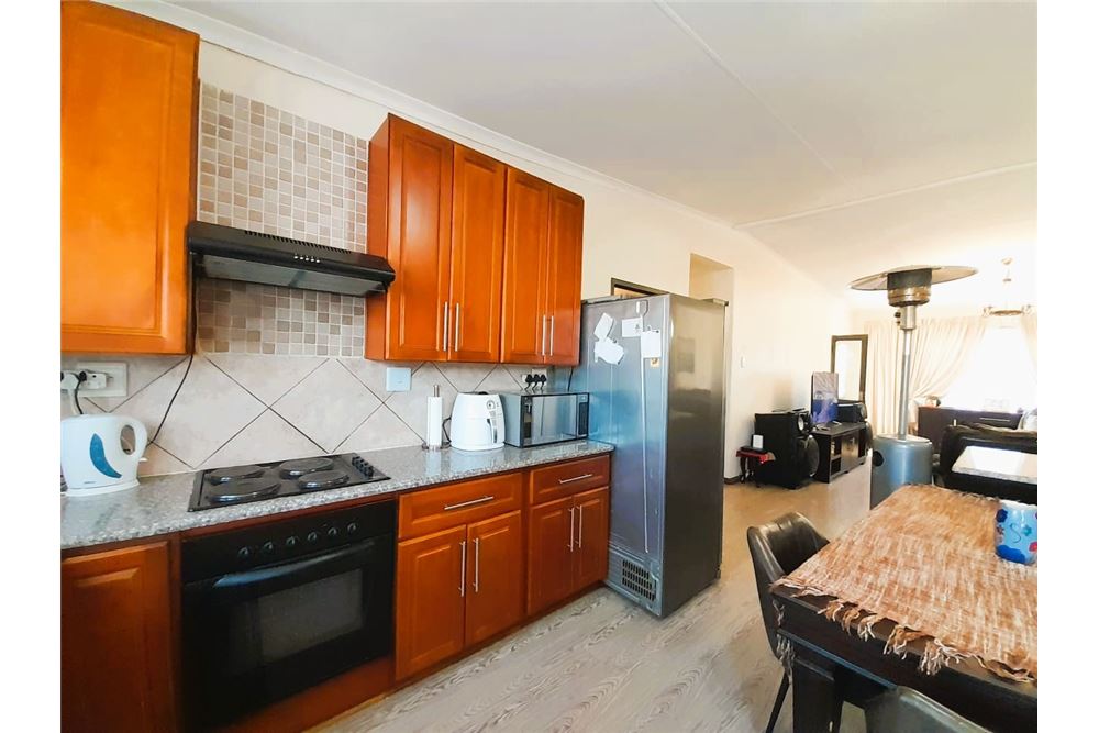 Residential - Mestna hiša - Liefde En Vrede, Gauteng - South Africa - 19 - 1031421066-371