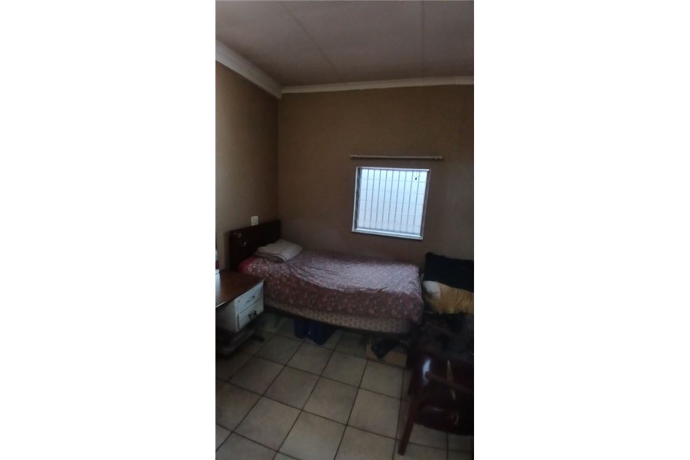Résidentiel - Maison - Pretoria Gardens, Gauteng - South Africa - 44 - 1031414116-114