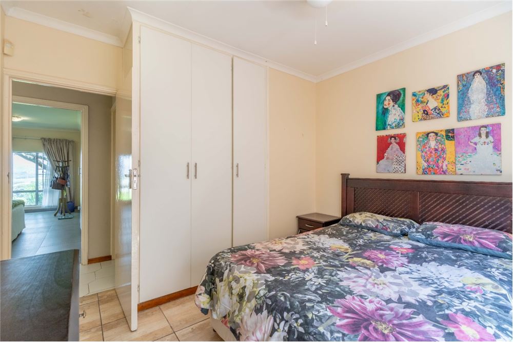 Residential - Hiša večstanovanjska - Glen hills, KwaZulu Natal - South Africa - 21 - 1031465026-87