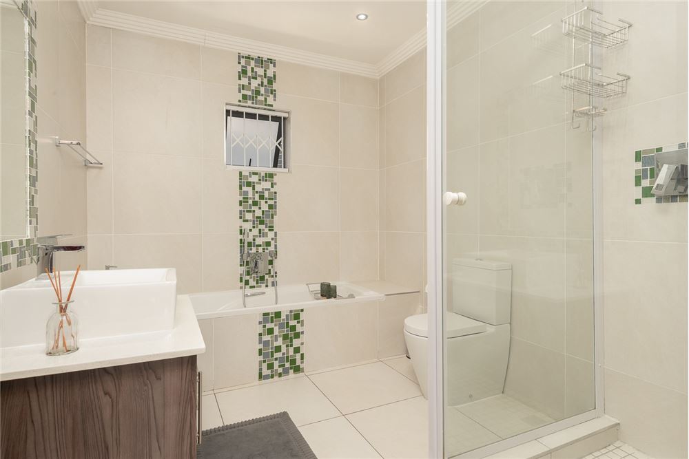 Residential - Rumah Terpisah - Meyersdal, Gauteng - South Africa - 31 - 1031421023-809