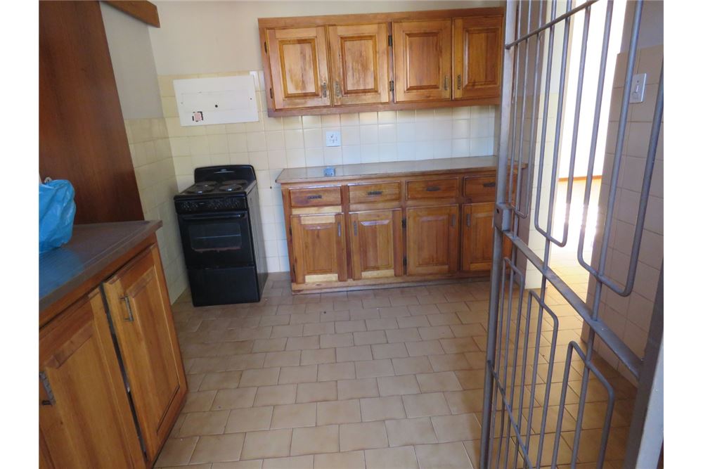 Residencial - Casa - Karenpark, Gauteng - South Africa - 38 - 1031414013-120