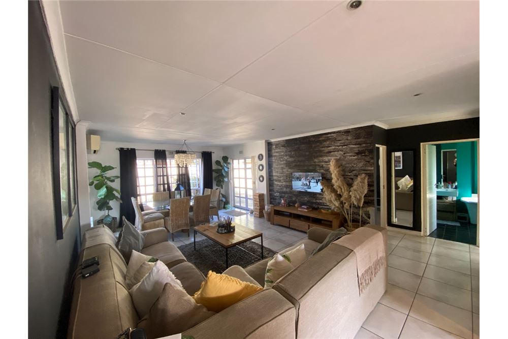 Residential - Townhouse - Mount Edgecombe, KwaZulu Natal - South Africa - 25 - 1031465093-33