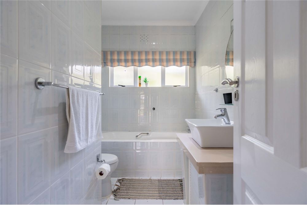 Residential - House - La Lucia, KwaZulu Natal - South Africa - 33 - 1031465022-882