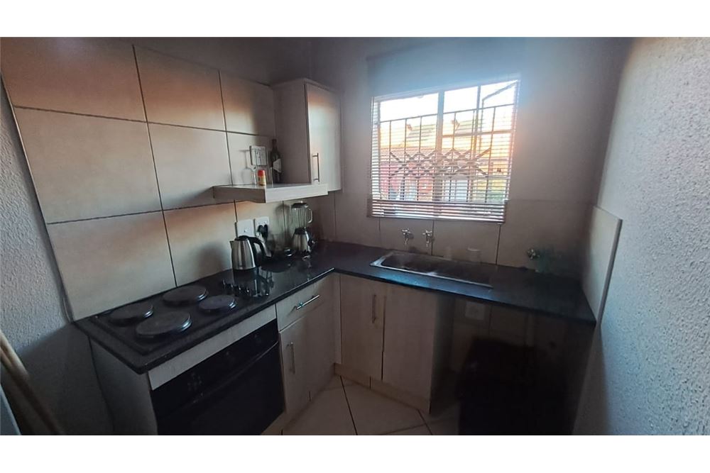 Residenziale - Appartamento - Danville, Gauteng - South Africa - 4 - 1031414126-44