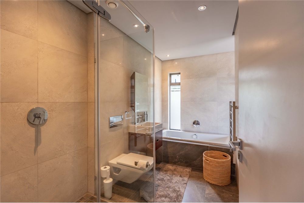 Residential - House - Hawaan Forest Estate, KwaZulu Natal - South Africa - 43 - 1031465022-887