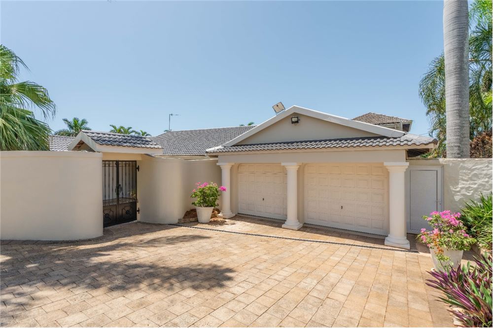 Residential - House - Umhlanga Rocks, KwaZulu Natal - South Africa - 52 - 1031465073-75