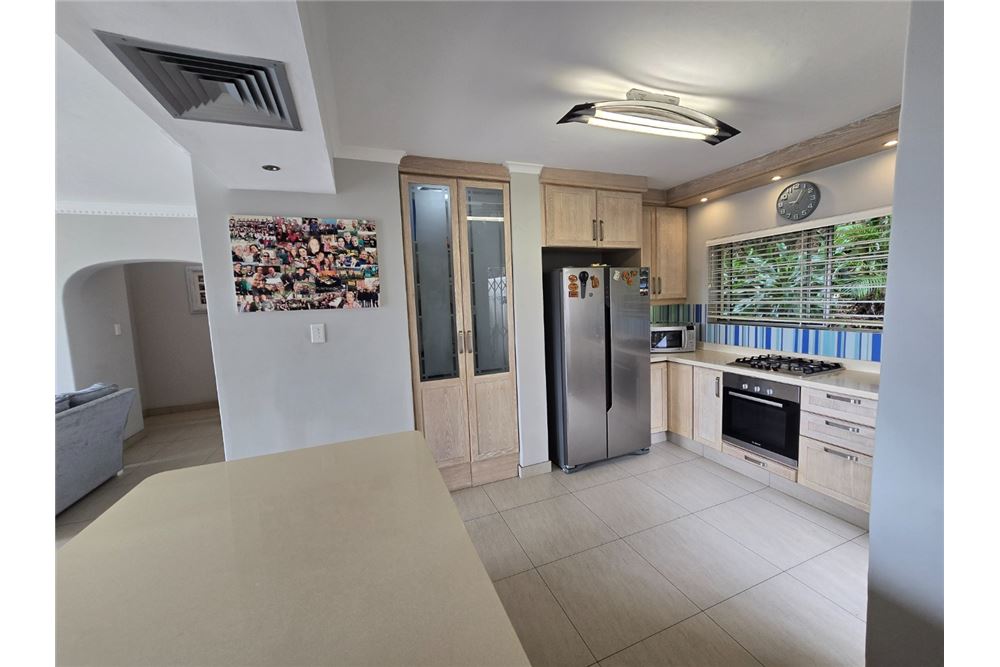 住宅 - 联排别墅 - Umhlanga Rocks, KwaZulu Natal - South Africa - 13 - 1031465024-387