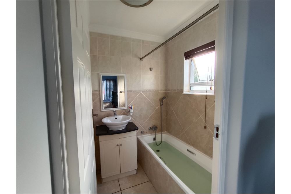 Residenční - Byt - St Michaels On Sea, KwaZulu Natal - South Africa - 15 - 1031394082-3