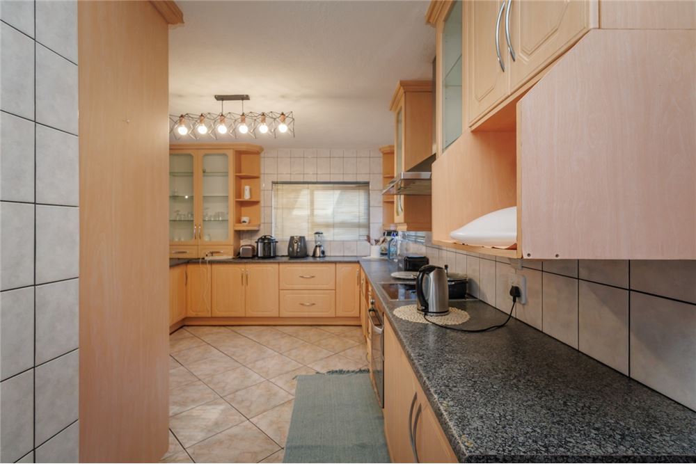 באזור מגורים - בית פרטי - Kosmos Ridge, North West - South Africa - 9 - 1031416034-338