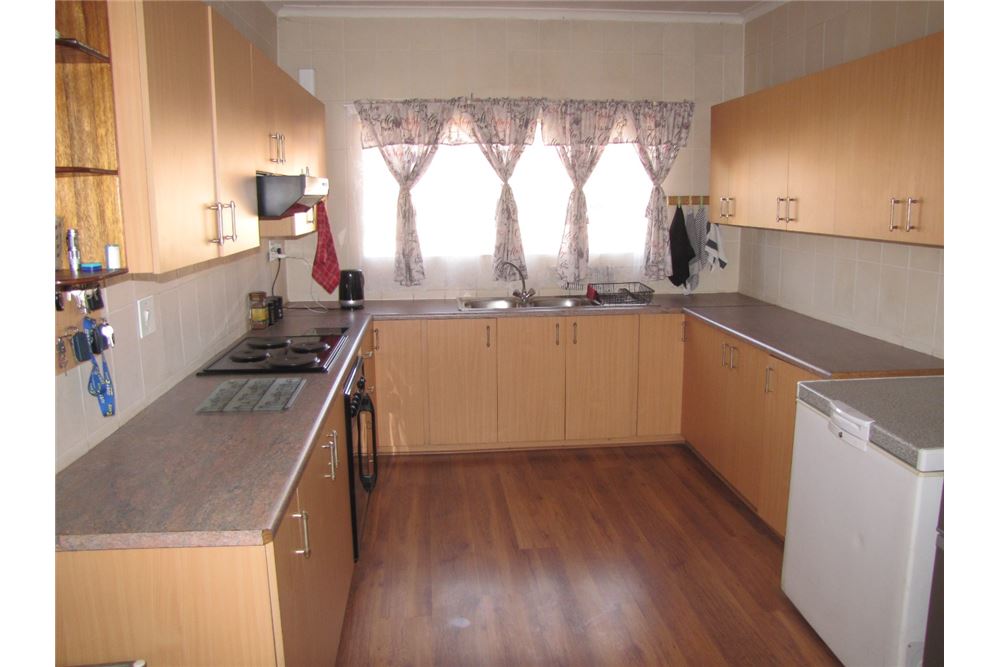 Wohnung - Haus - Vanderbijlpark CE 2, Gauteng - South Africa - 17 - 1031010012-78