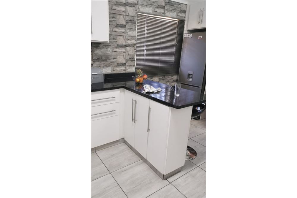 באזור מגורים - בית פרטי - Bombay Heights, KwaZulu Natal - South Africa - 14 - 1031436123-59