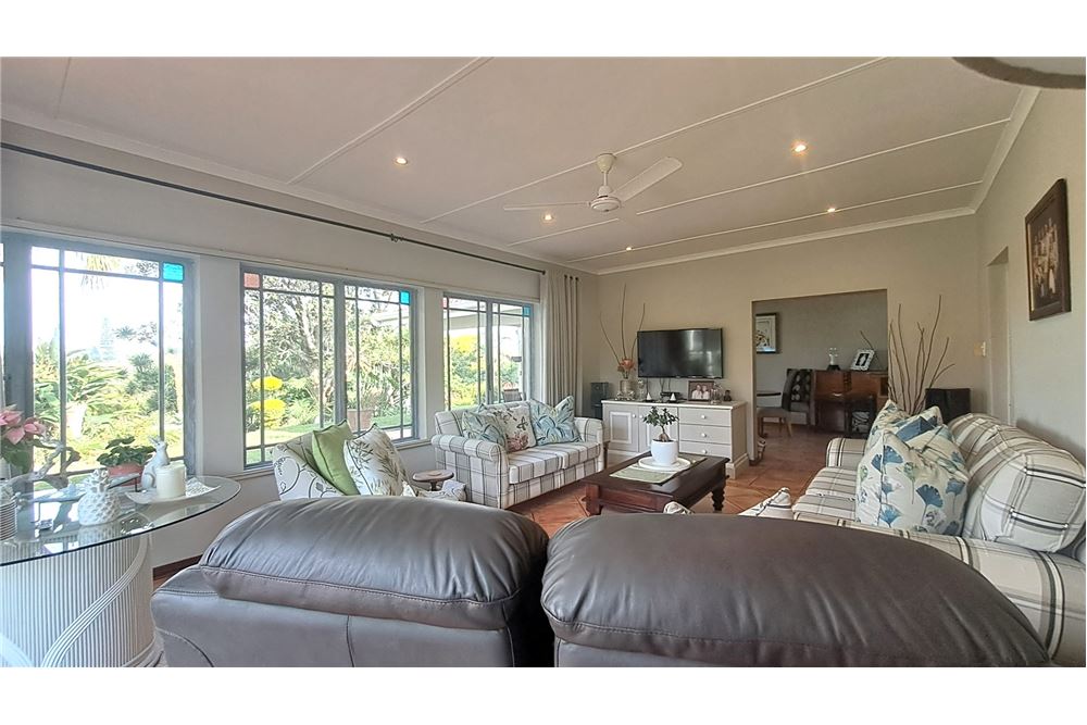 Residencial - Casa - St Michaels On Sea, KwaZulu Natal - South Africa - 10 - 1031394053-221