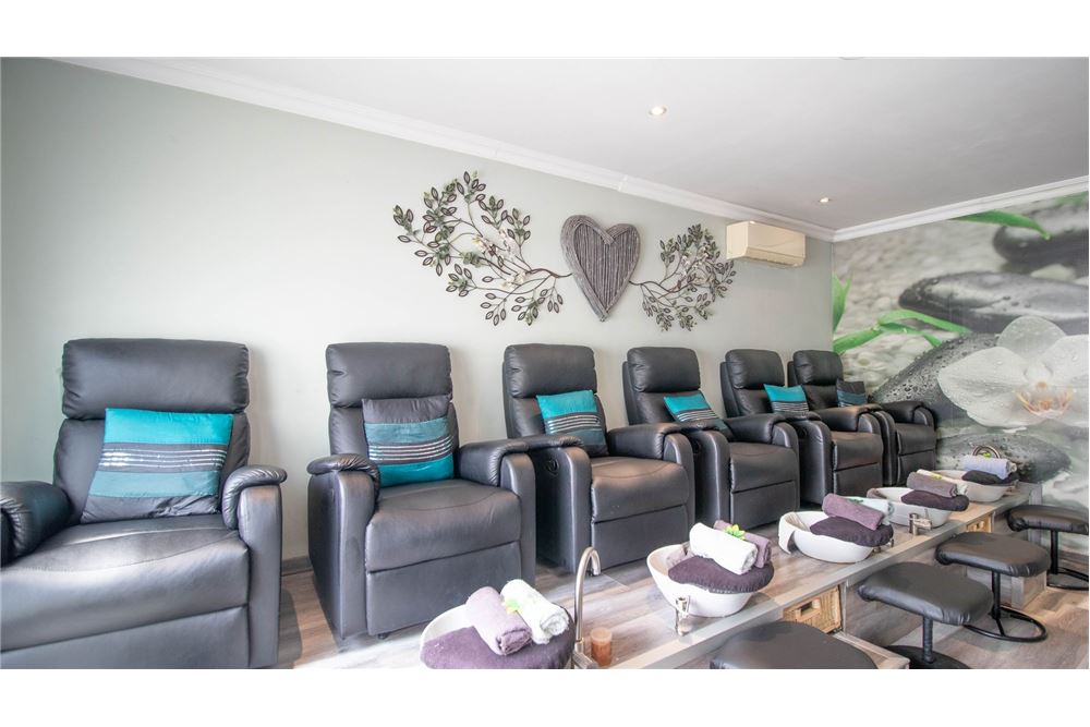 Comercial - Oficina - Queenswood, Gauteng - South Africa - 24 - 1031414013-113