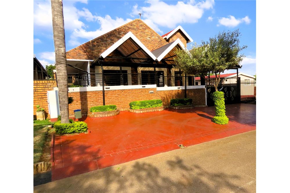 Residencial - Casa - Eersterust, Gauteng - South Africa - 3 - 1031414016-157