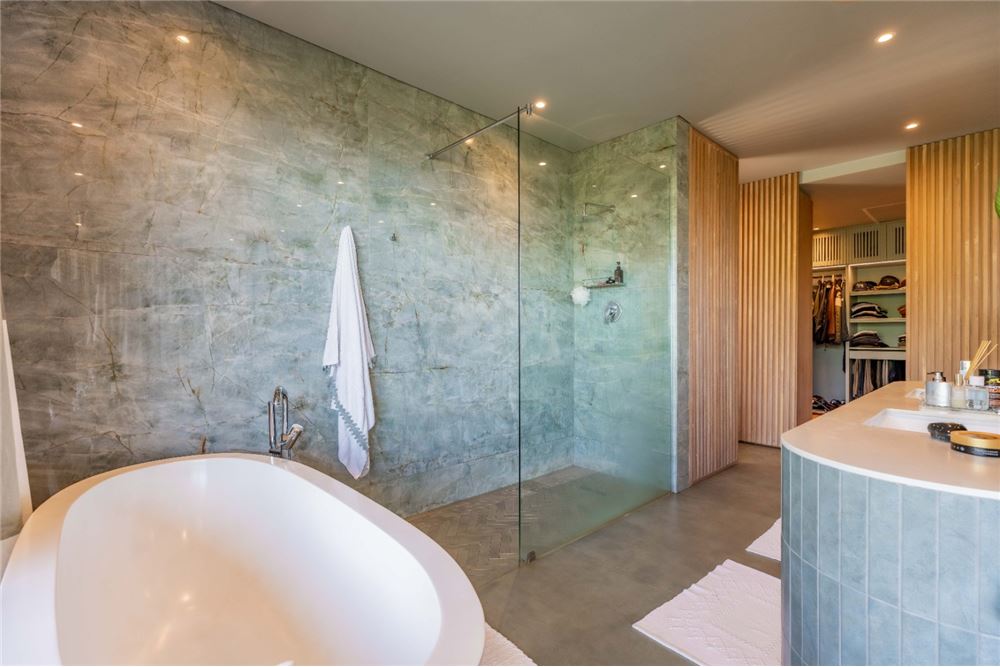 Residential - House - La Lucia, KwaZulu Natal - South Africa - 30 - 1031465022-875