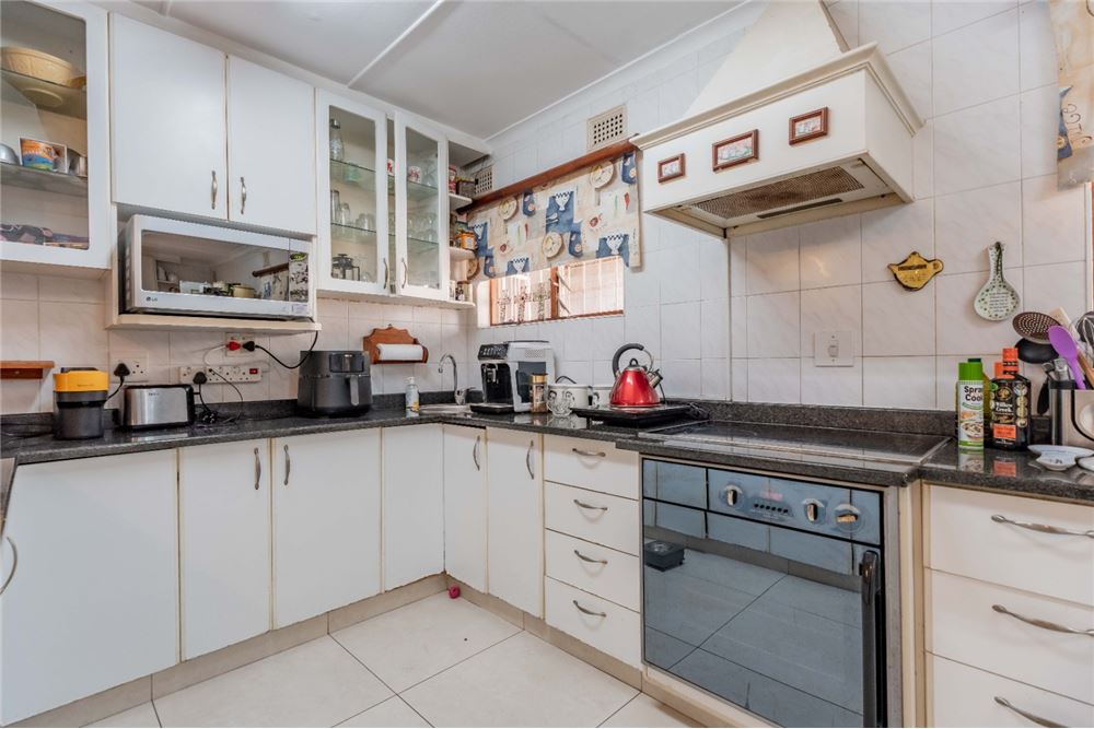 Residential - House - Umgeni Park, KwaZulu Natal - South Africa - 18 - 1031465089-348