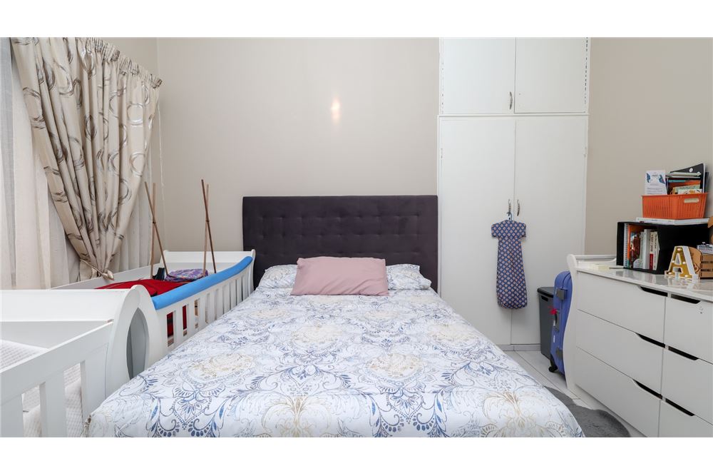 Residential - House - Glen hills, KwaZulu Natal - South Africa - 29 - 1031465115-38