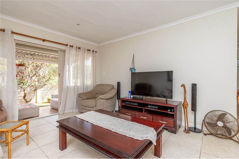 Residential - Townhouse - Glen Anil, KwaZulu Natal - South Africa - 6 - 1031465013-89