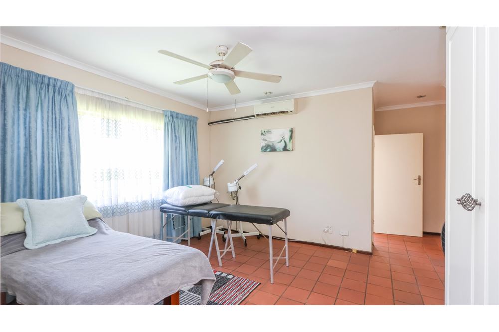 Residential - House - Glen hills, KwaZulu Natal - South Africa - 23 - 1031465018-53