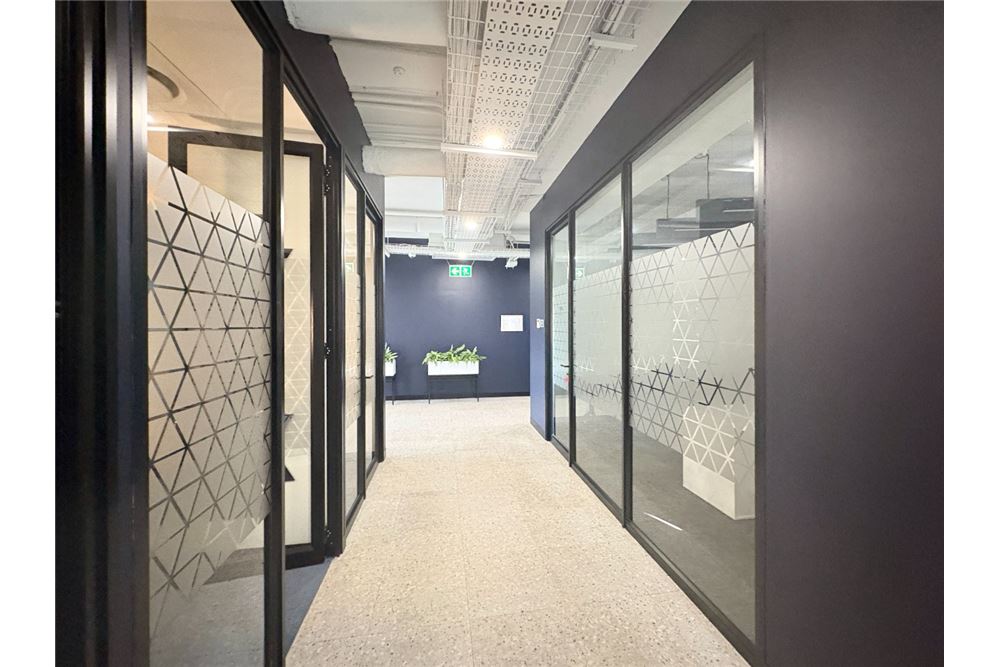 Коммерческая/розничная торговля - Офис - La Lucia, KwaZulu Natal - South Africa - 24 - 1031388078-132