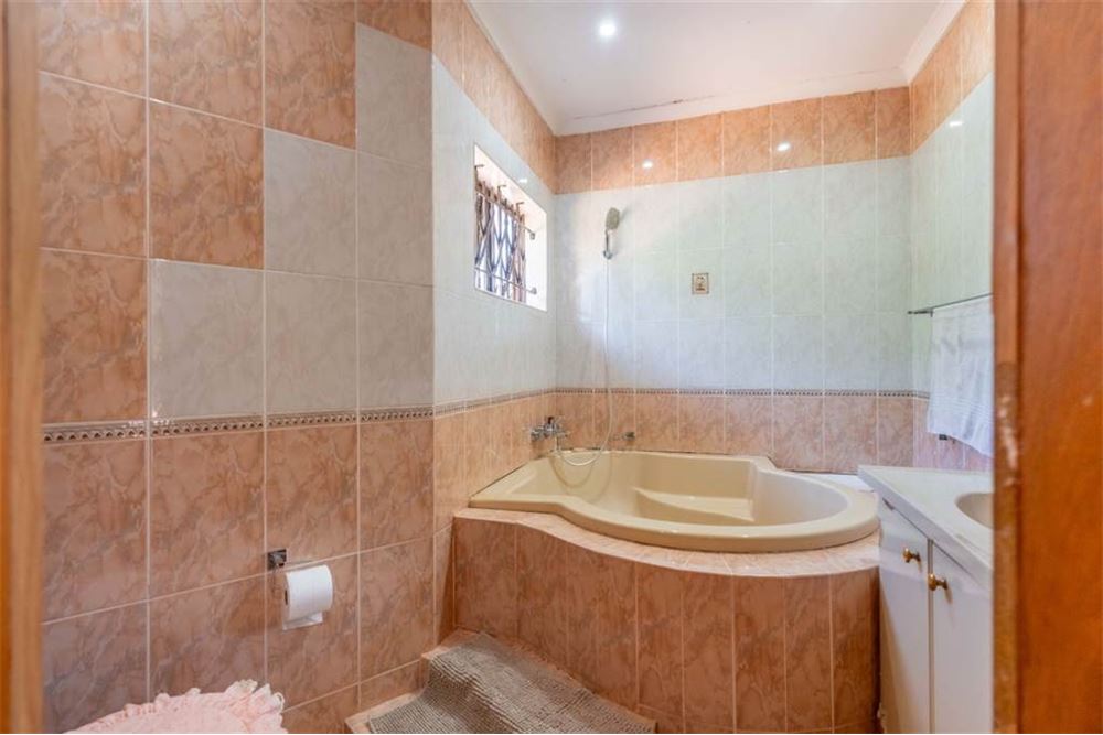 Residential - House - Prestondale, KwaZulu Natal - South Africa - 16 - 1031465113-33