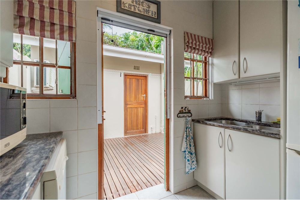 Residential - Townhouse - Durban North, KwaZulu Natal - South Africa - 16 - 1031465022-883