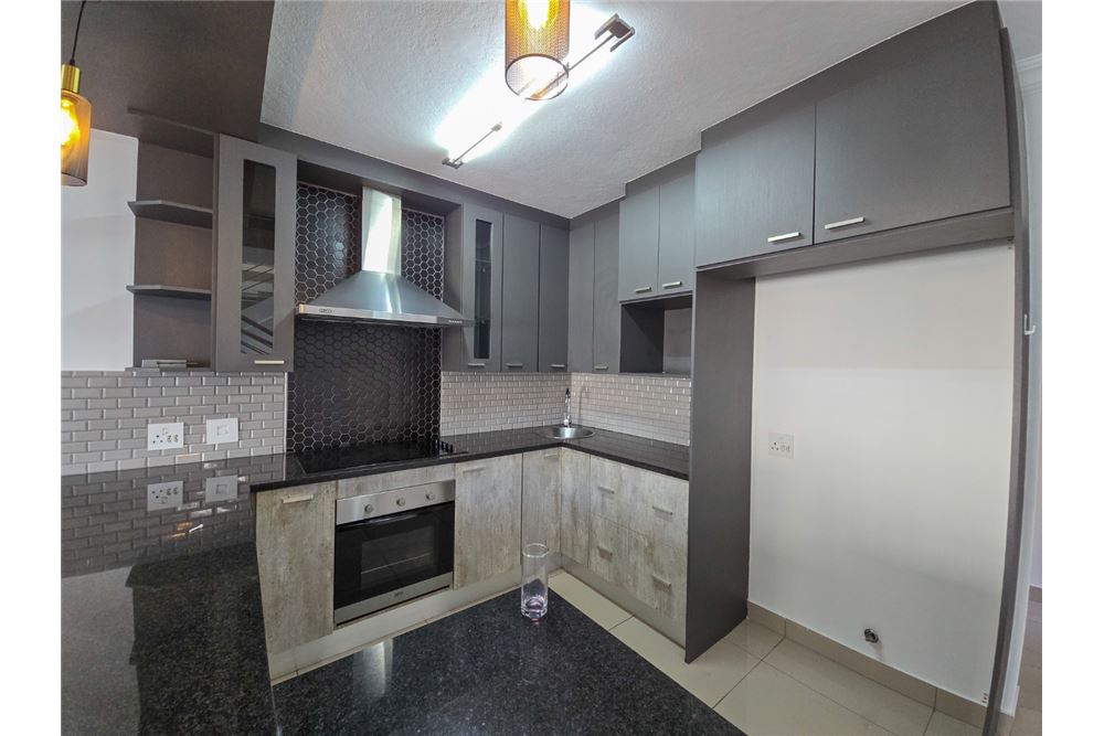 Residential - House - Zambezi Manor Lifestyle Estate, Gauteng - South Africa - 10 - 1031414140-48