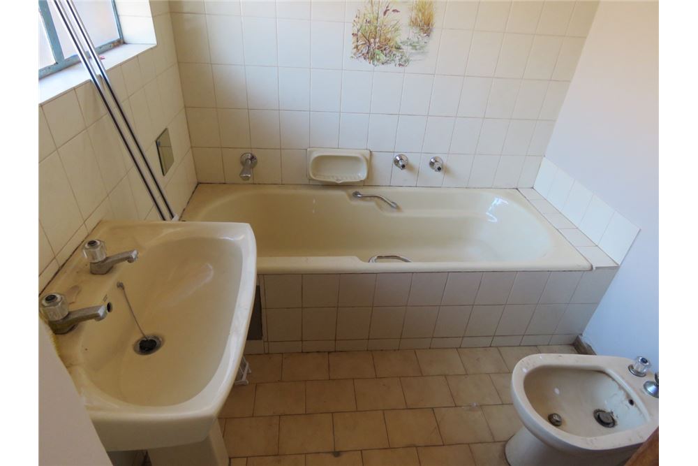 Residencial - Casa - Karenpark, Gauteng - South Africa - 53 - 1031414013-120