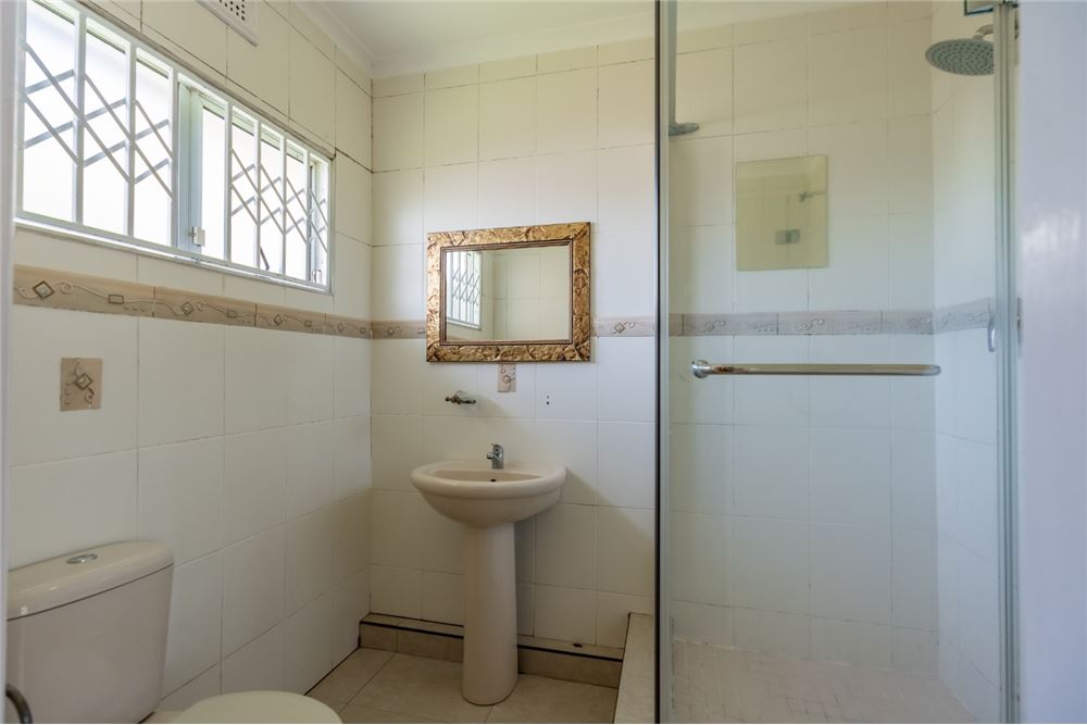 Residential - House - Somerset Park, KwaZulu Natal - South Africa - 21 - 1031465047-188